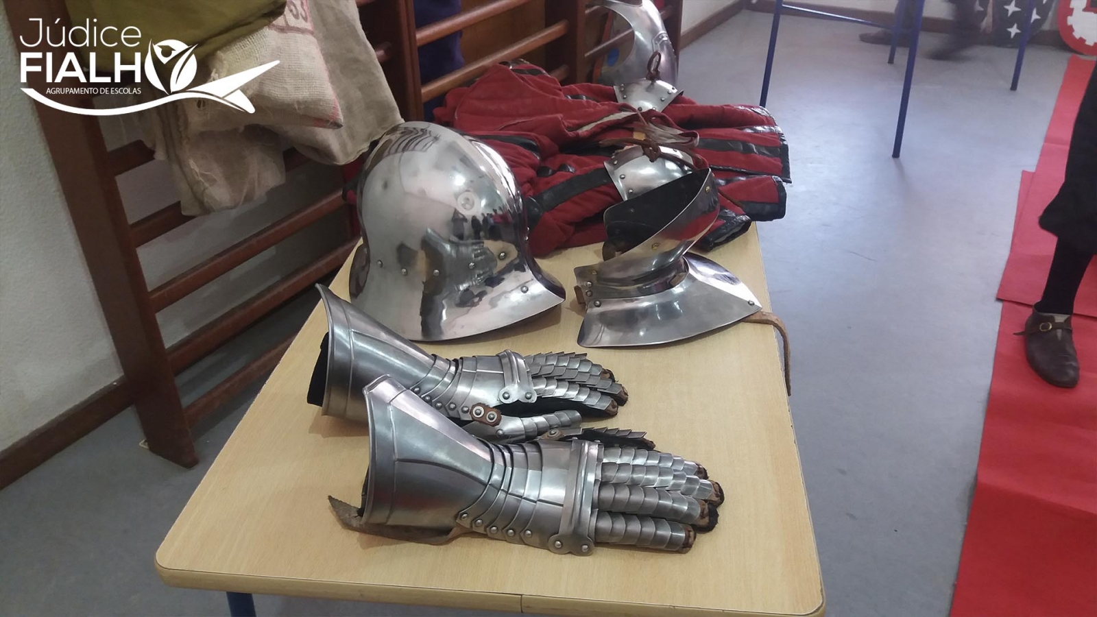 Projeto "Pluma e espada