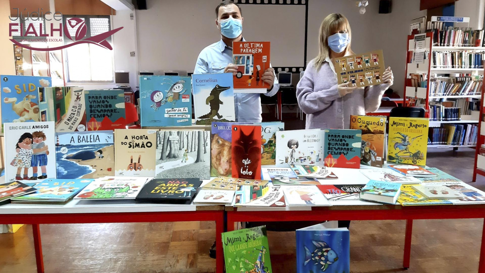 Novos livros para as bibliotecas