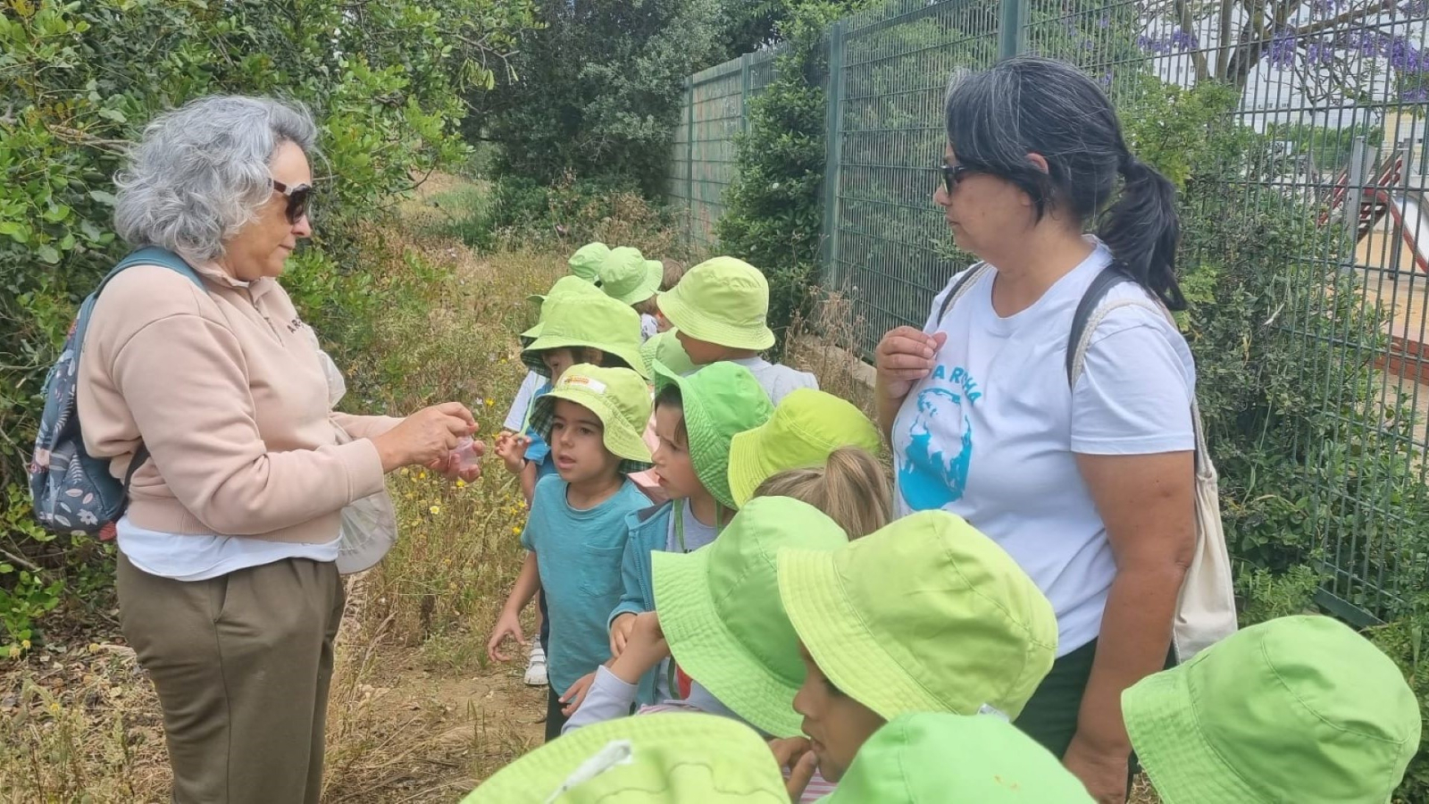 A Associação A Rocha veio à Escola