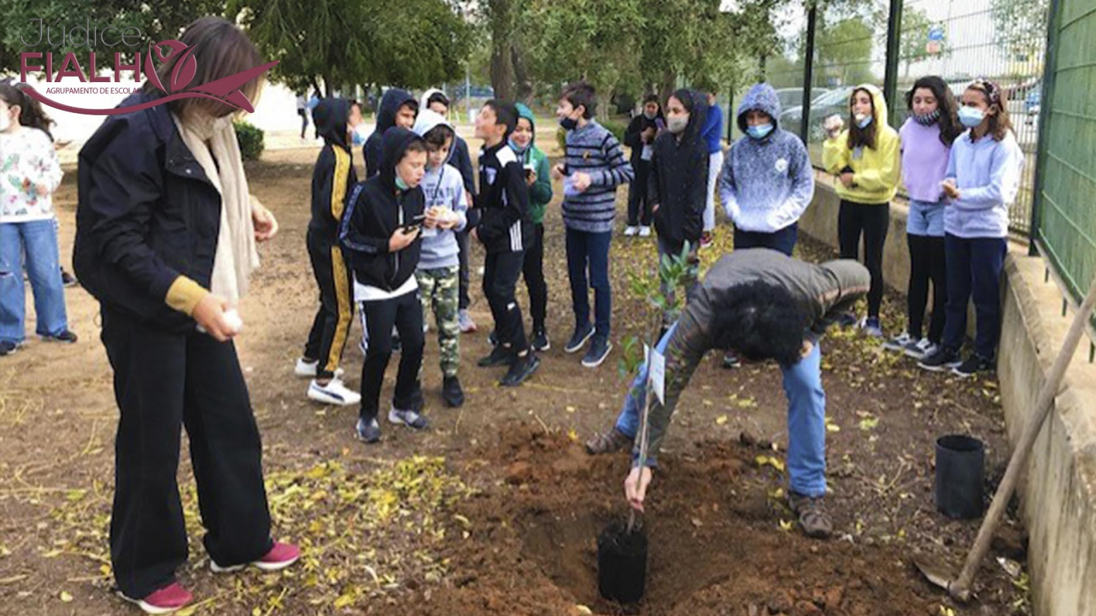 A ESCOLA JUDICE FIALHO ESTÁ MAIS VERDE