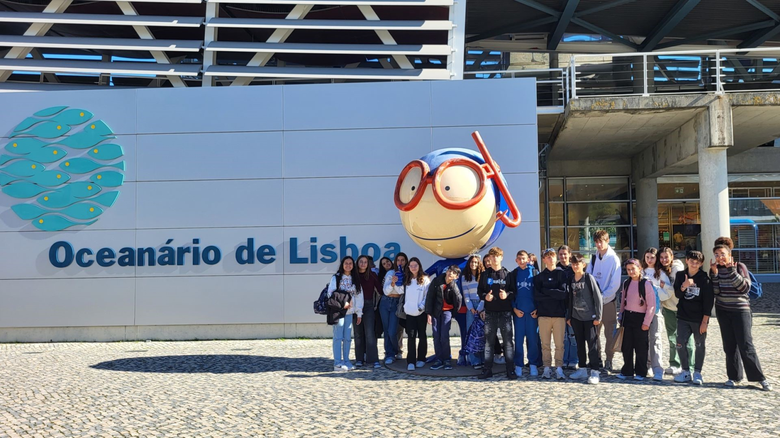 Visita de estudo ao Oceanário e Pavilhão do Conhecimento