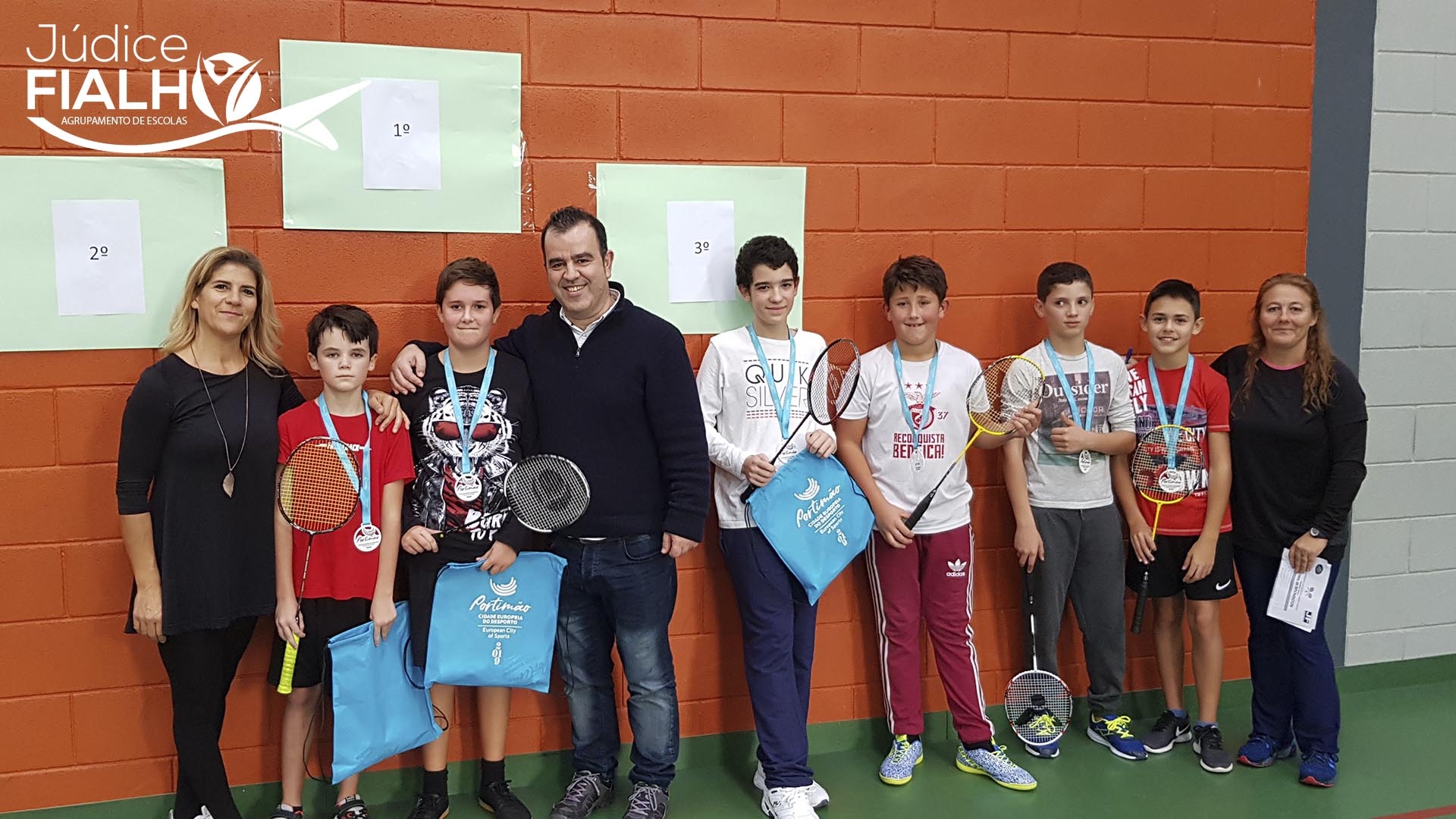Atividade Interna - Torneio de BADMINTON
